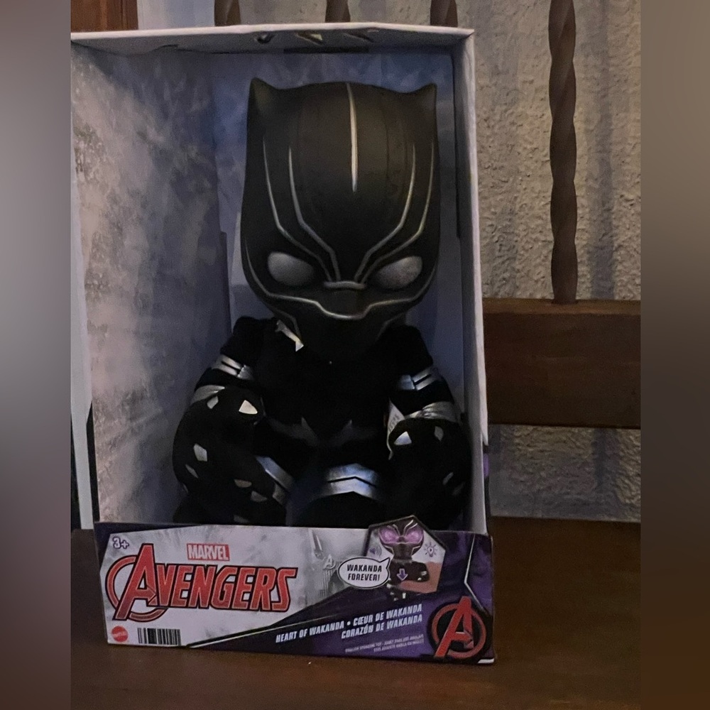 Modern Marvel Black Panther Heart of Wakanda